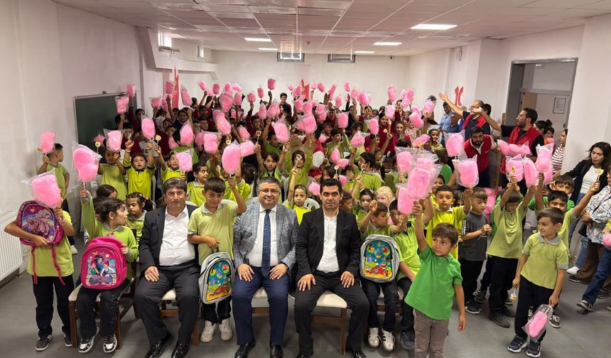 Onikişubat’ta 8 bin öğrenciye kırtasiye desteği