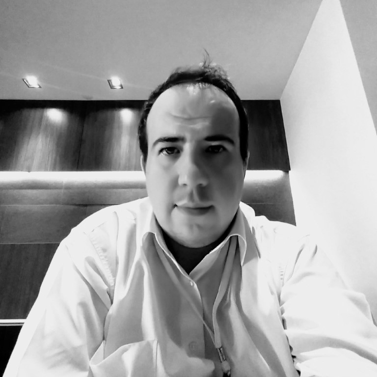 Aw510593 01 1754302555