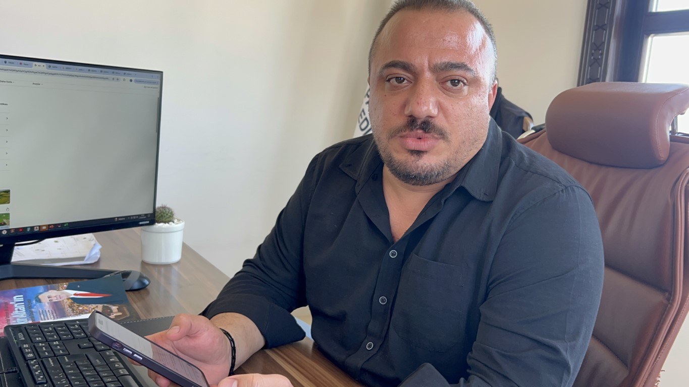 Aw526150 03 1756362954