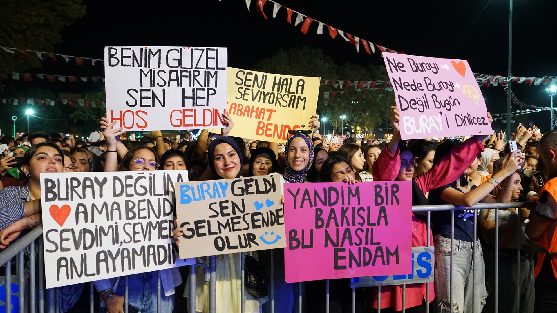 Thumbnail Buray Konseri (11)