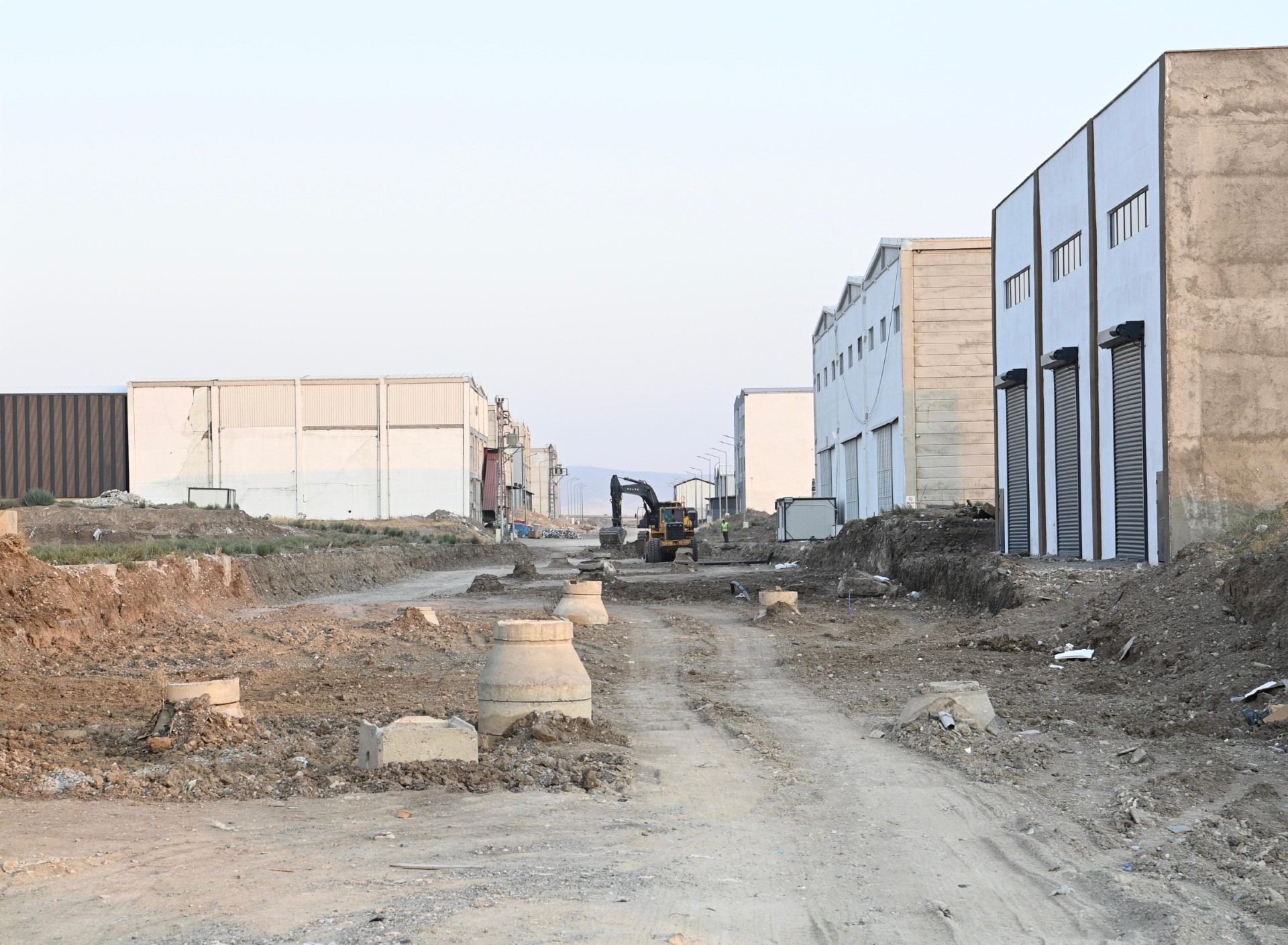 Thumbnail Küçük Sanayi Sitesi (3)