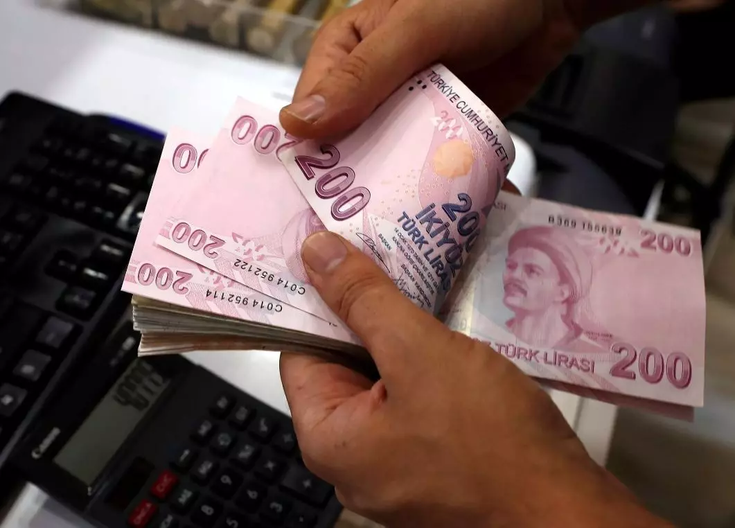 V Yel M 1721293568 2764