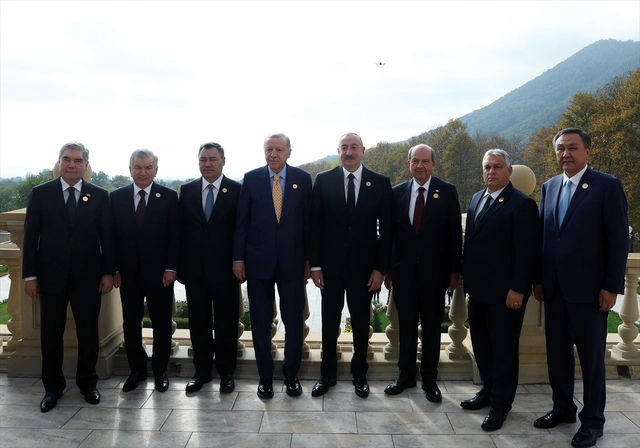 Aa 20251007 39336453 39336452 Turk Qhtg