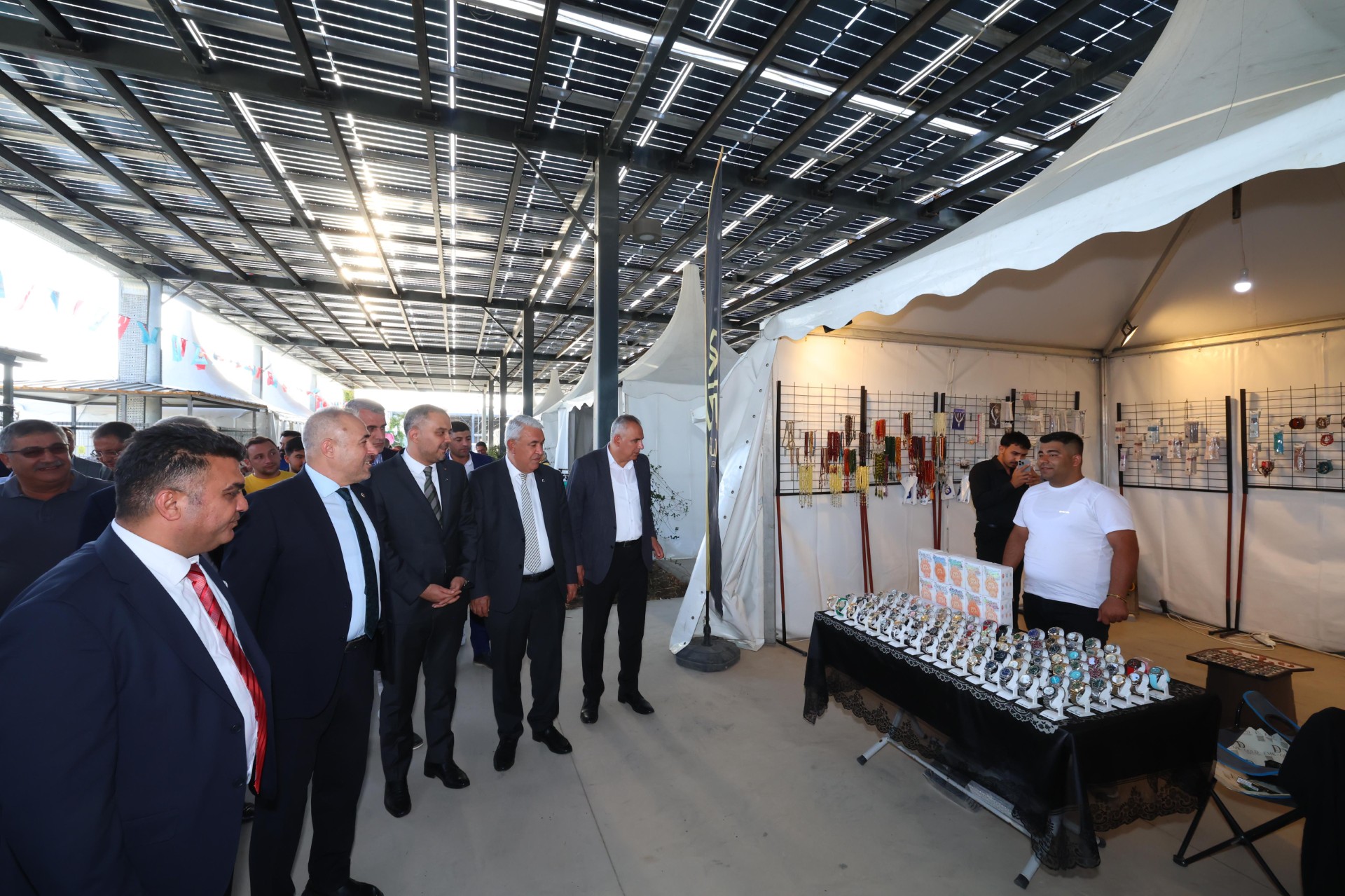 Thumbnail Whatsapp Image 2025 10 03 At 18.43.12 (3)