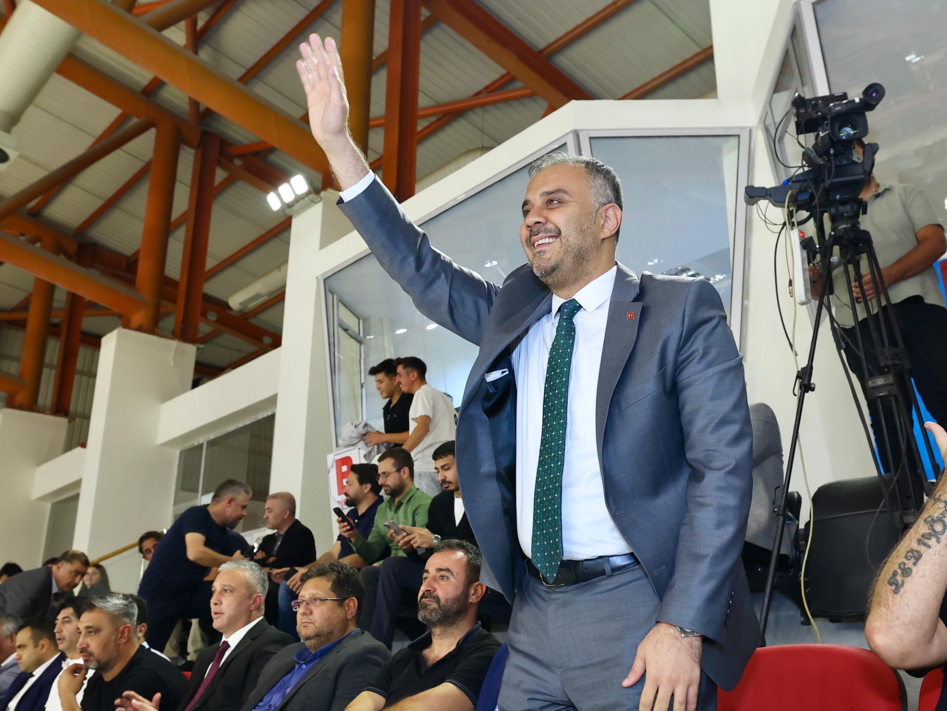 Thumbnail Whatsapp Image 2025 10 08 At 17.10.03 (1)