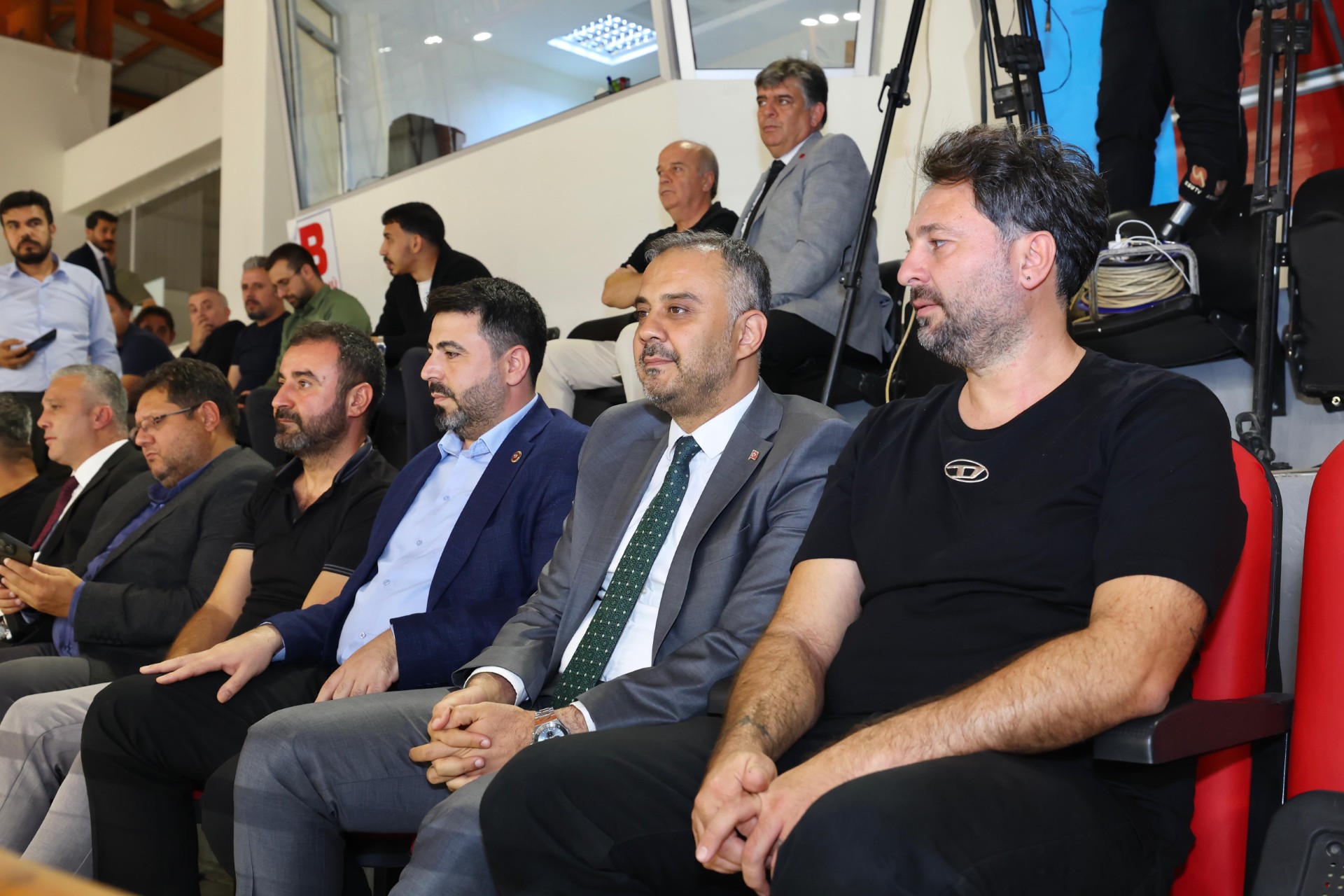 Thumbnail Whatsapp Image 2025 10 08 At 17.10.03