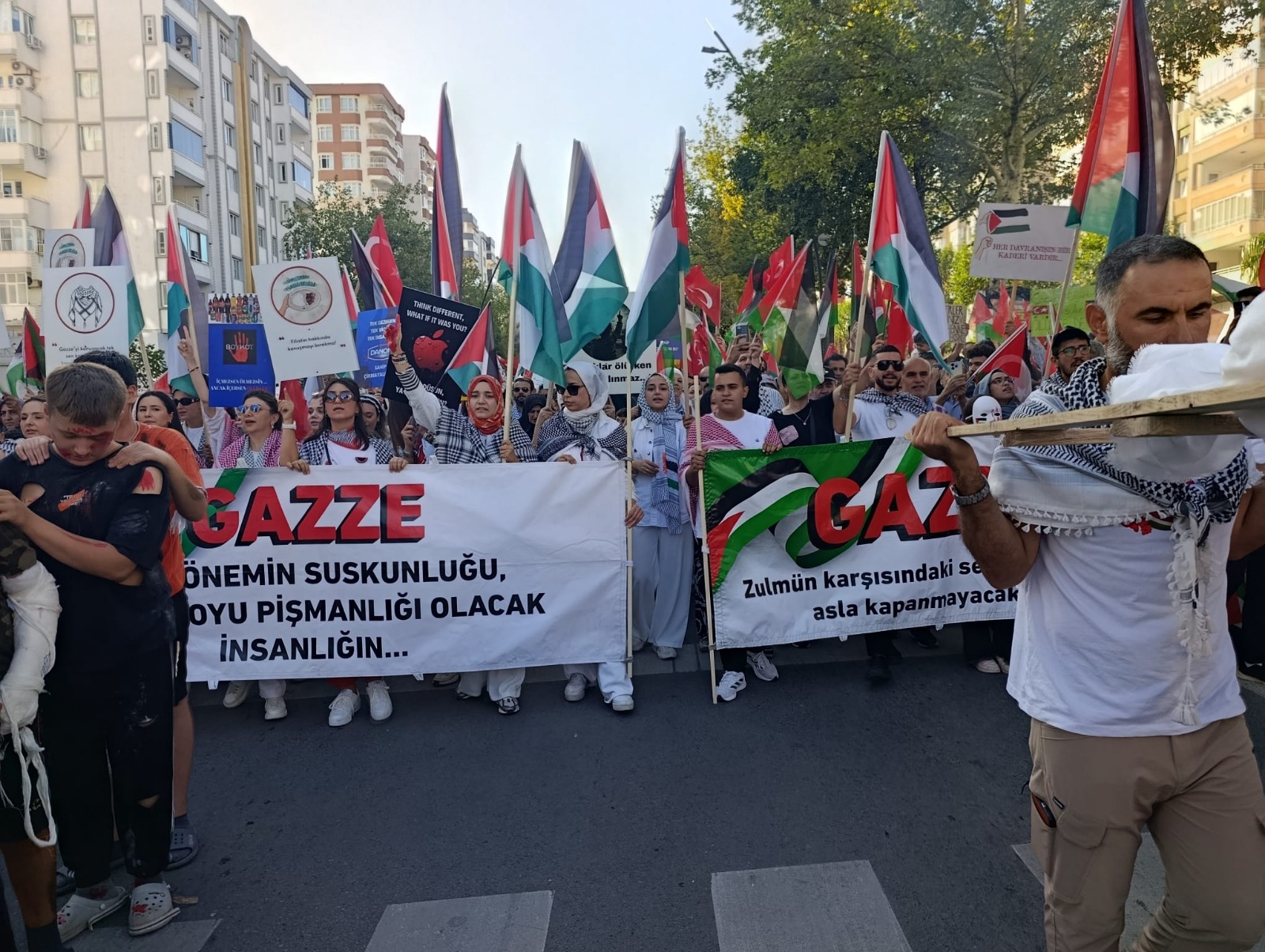 Whatsapp Image 2025 10 05 At 19.16.43