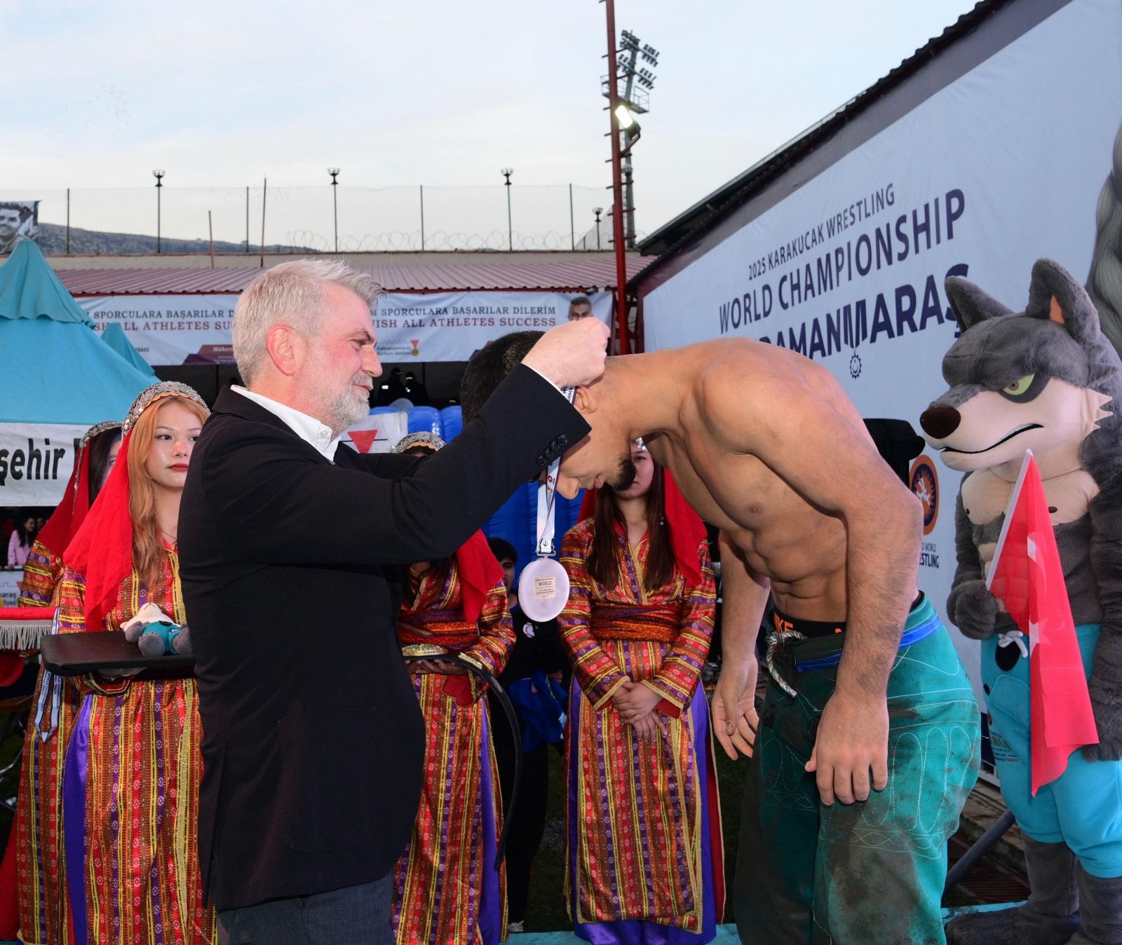 Whatsapp Image 2025 10 26 At 19.37.25 (3)