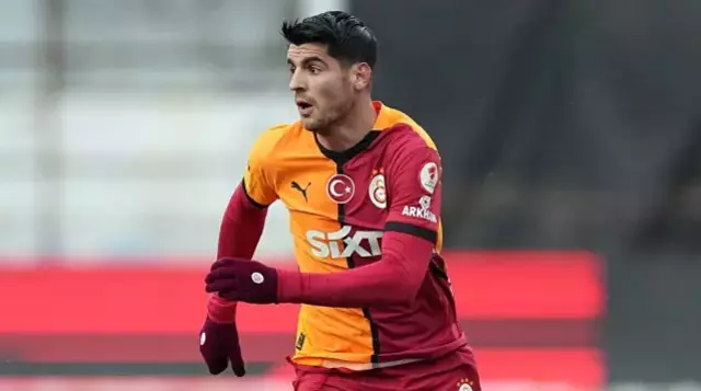 Galatasaray Dan Kacar Gibi Giden Dunya Yildiz (2)