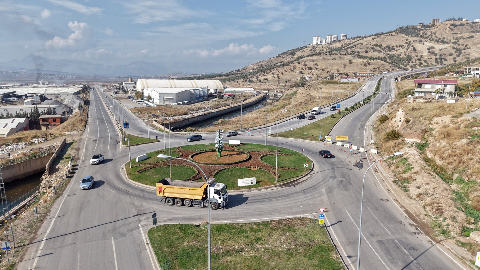 Thumbnail Sümbüllü Caddesi (1)