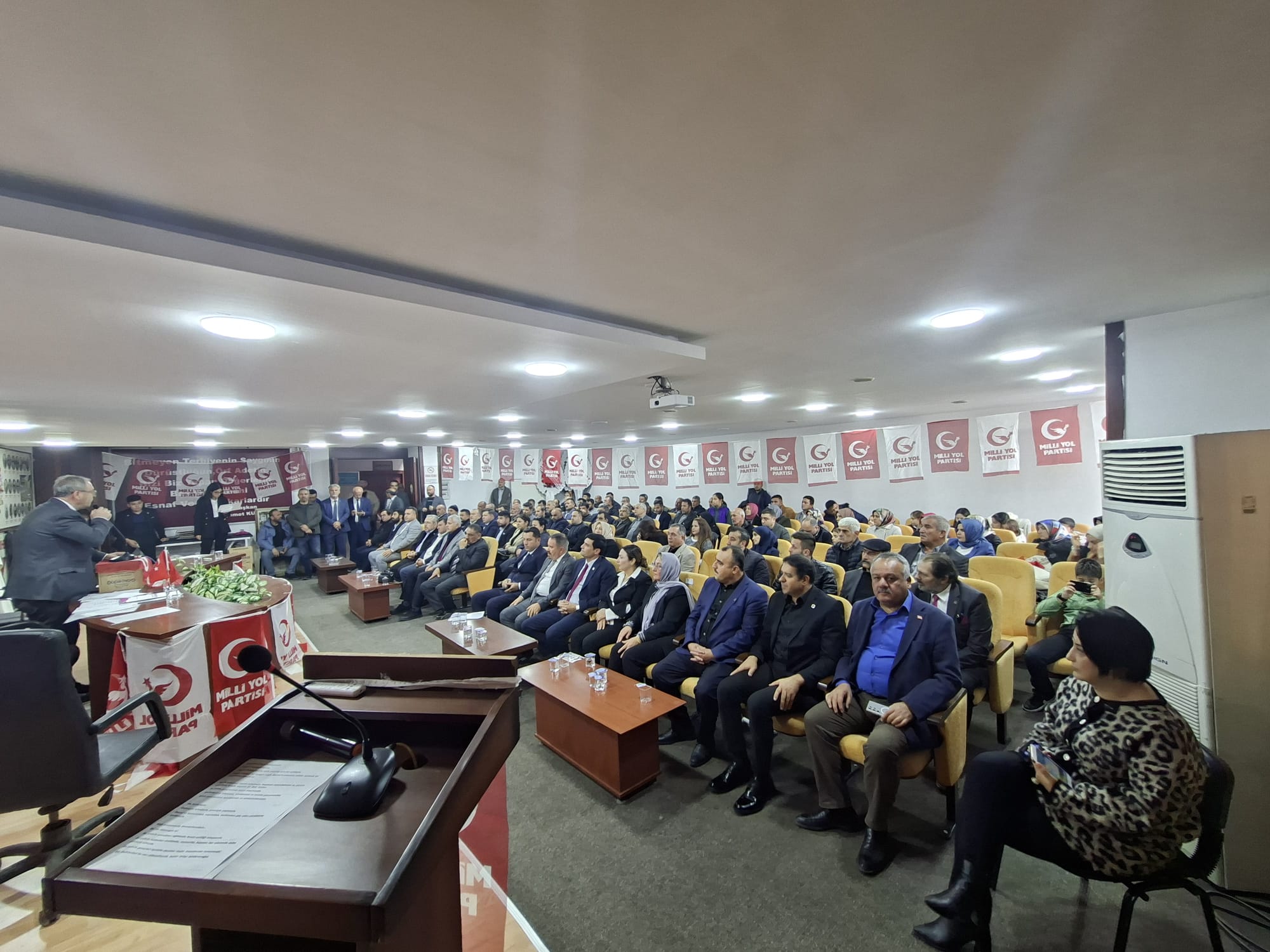 E595178D 9Fe3 460E 932F 5668E438D127