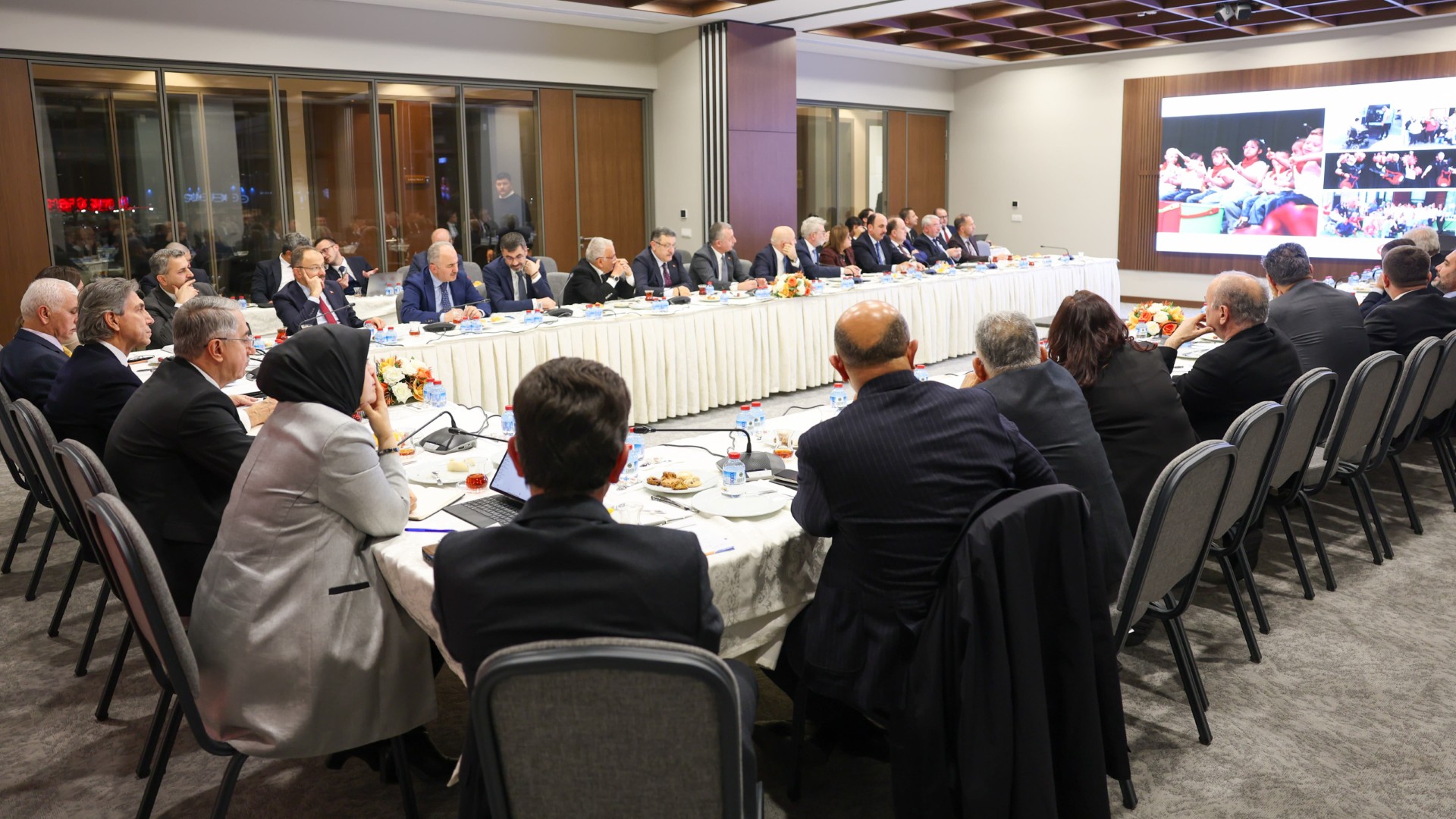 Thumbnail Toplantı (3)-5