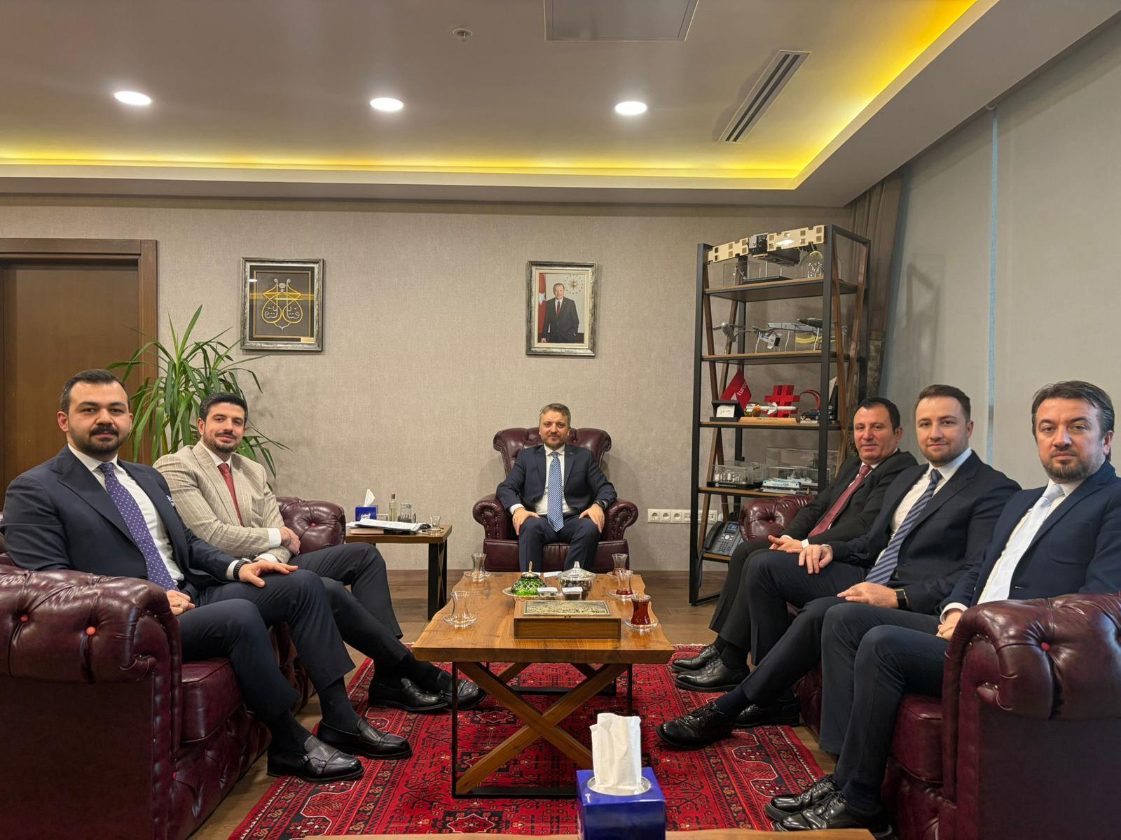 61Ff9Ec3 962A 45E8 88F1 E8Dfb012F25B