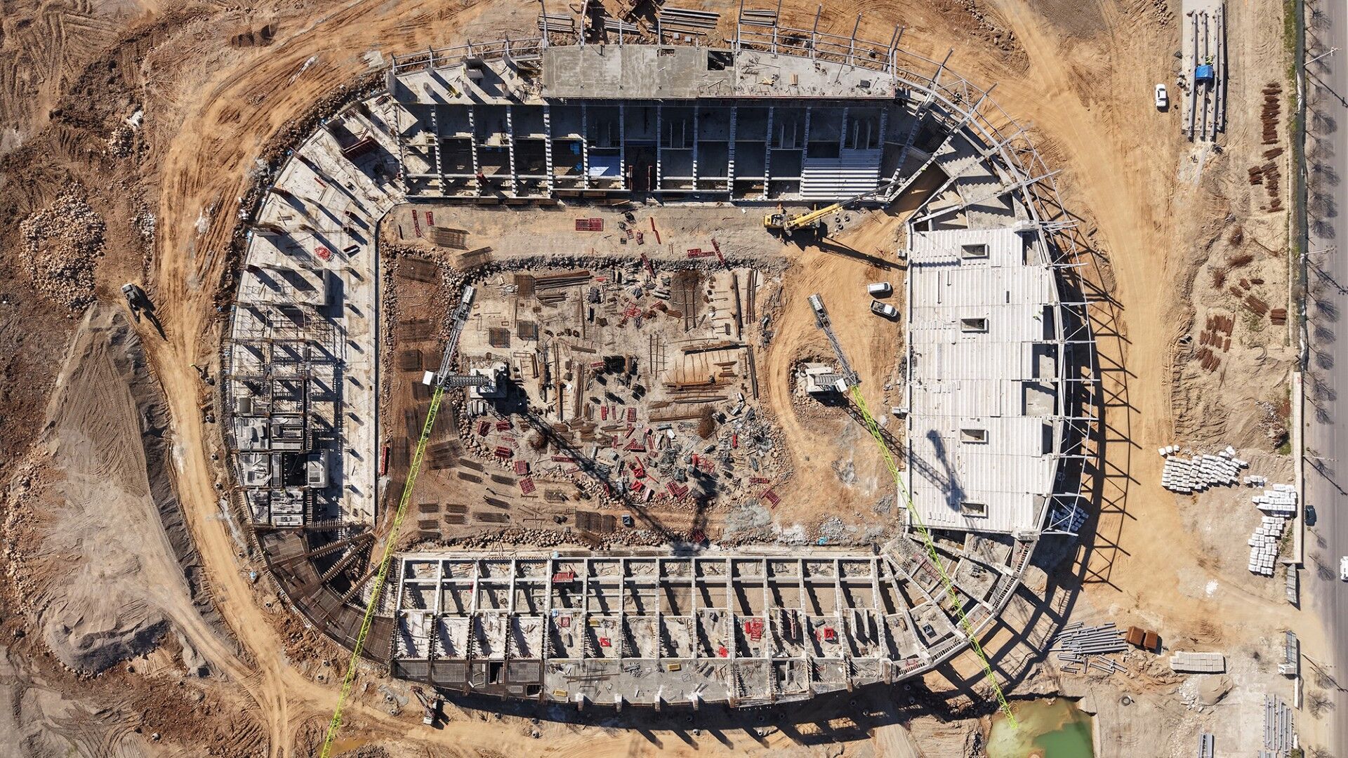 09374445 0F6B 4115 A985 65D7D7D32C7B