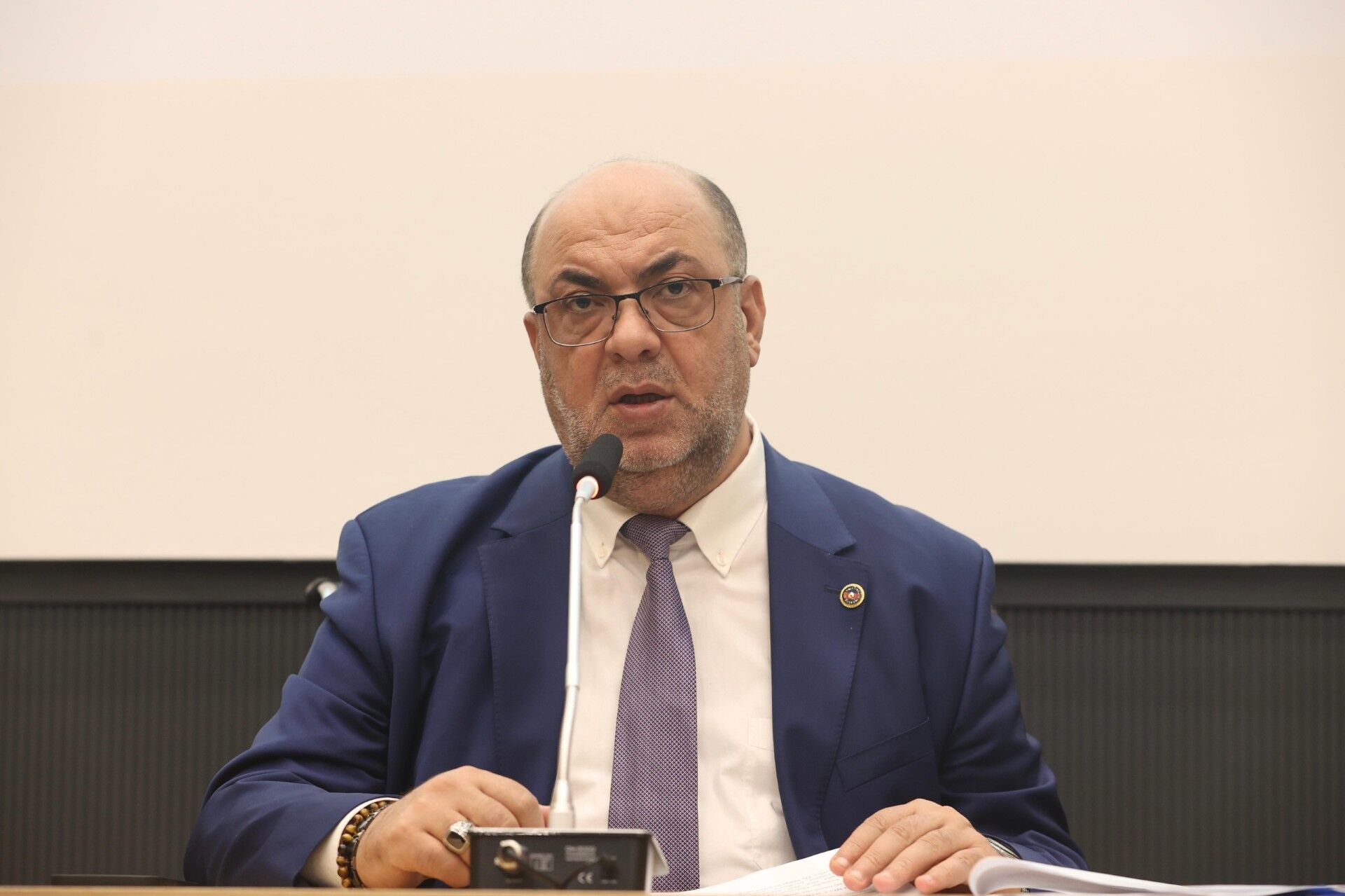 2945F57F 0943 40E0 9Eb1 77512412718D