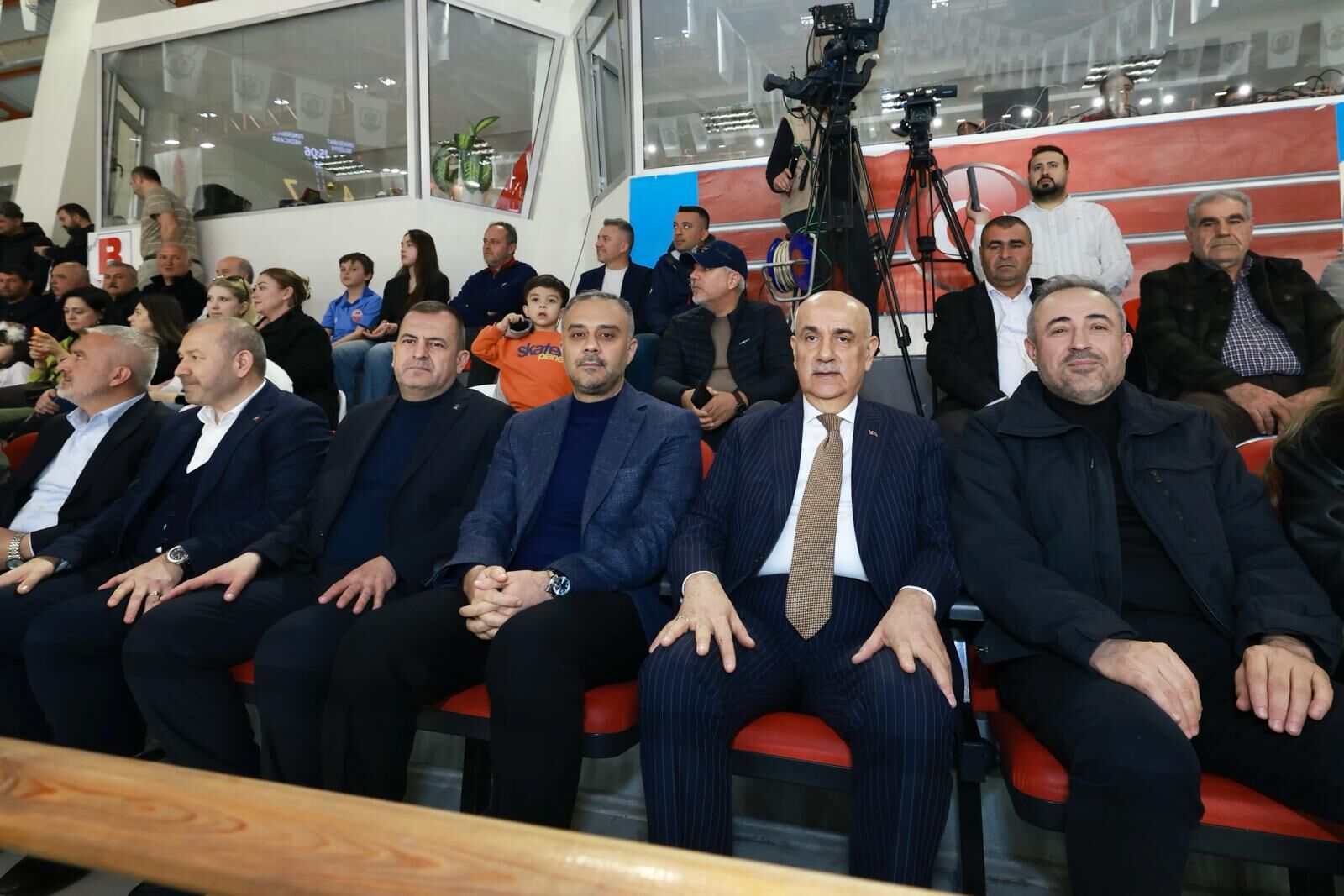 302B8Ccb 36Bf 4D4B Acfb F75E40542768