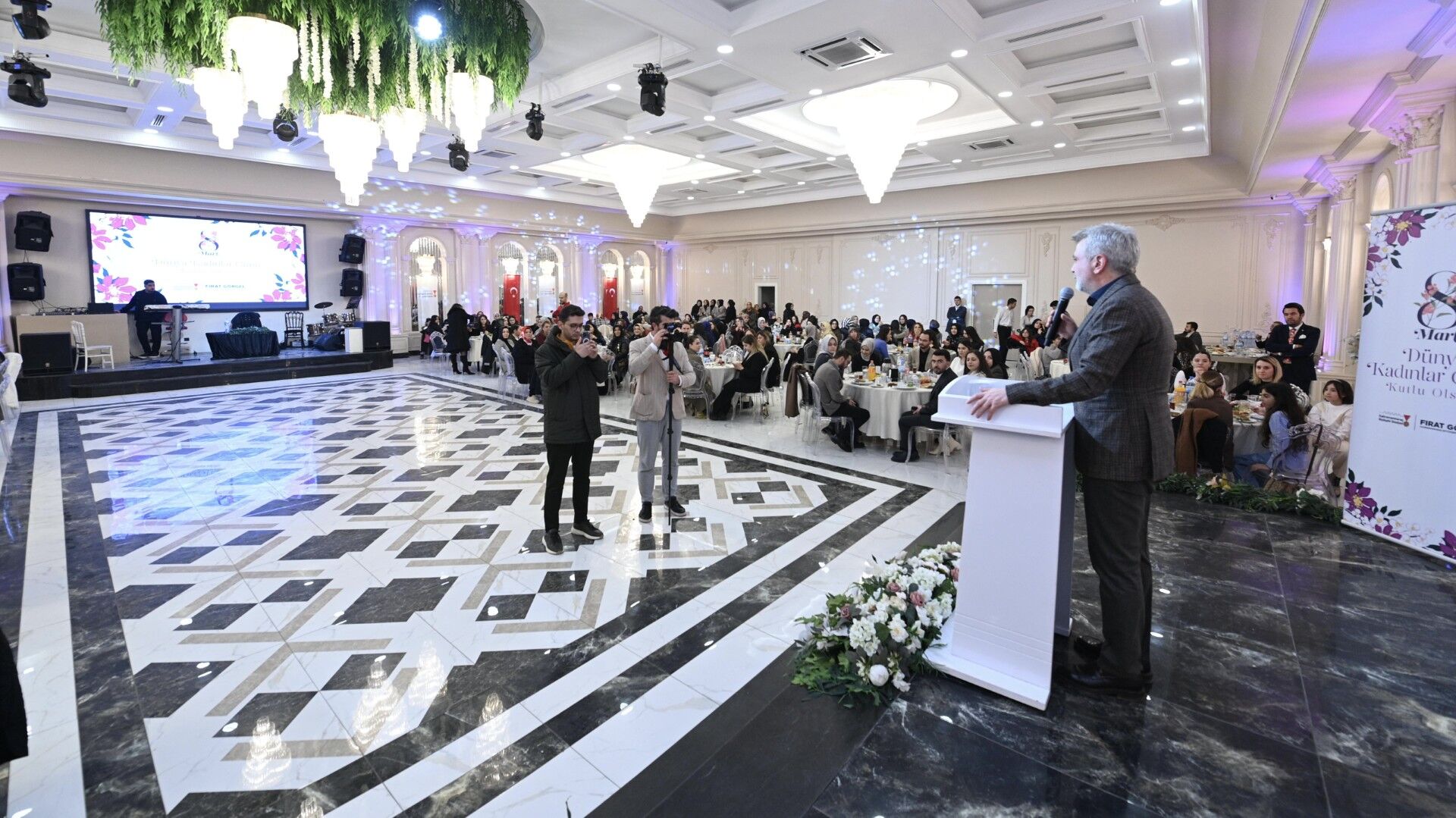 9368273F 9B8C 4B6A B11C Ecadc9679D96