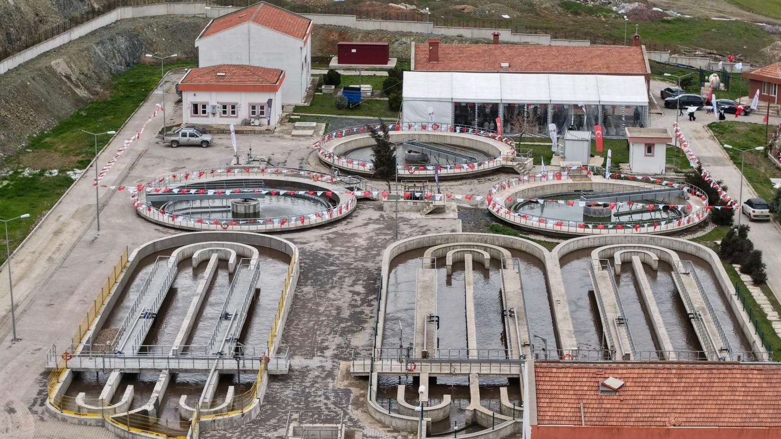 2E33C12D C76A 471E 80Ef 0Ee068F92D7E-1