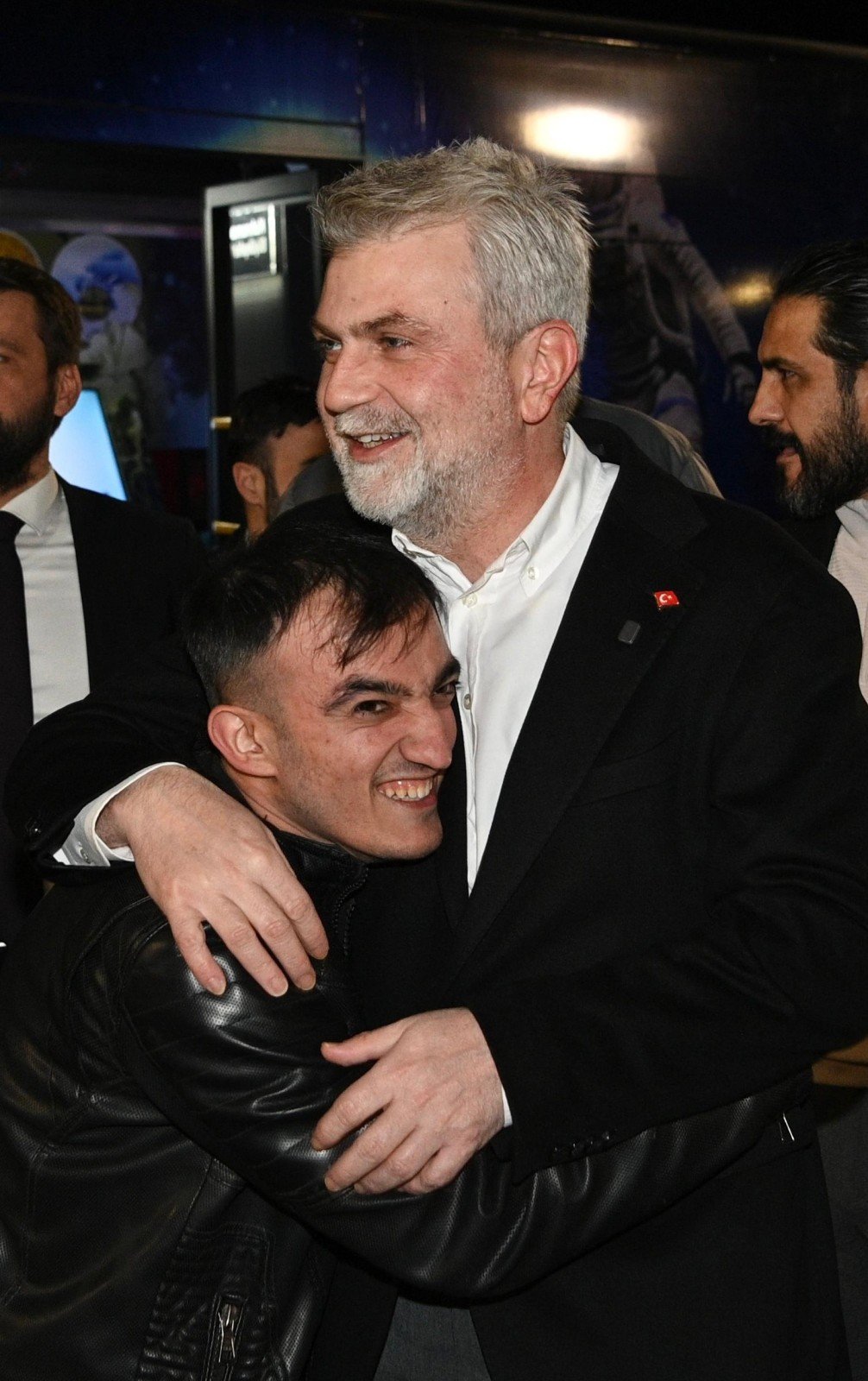 45B95A9C 6399 4E65 B75A 1218B3Dda799