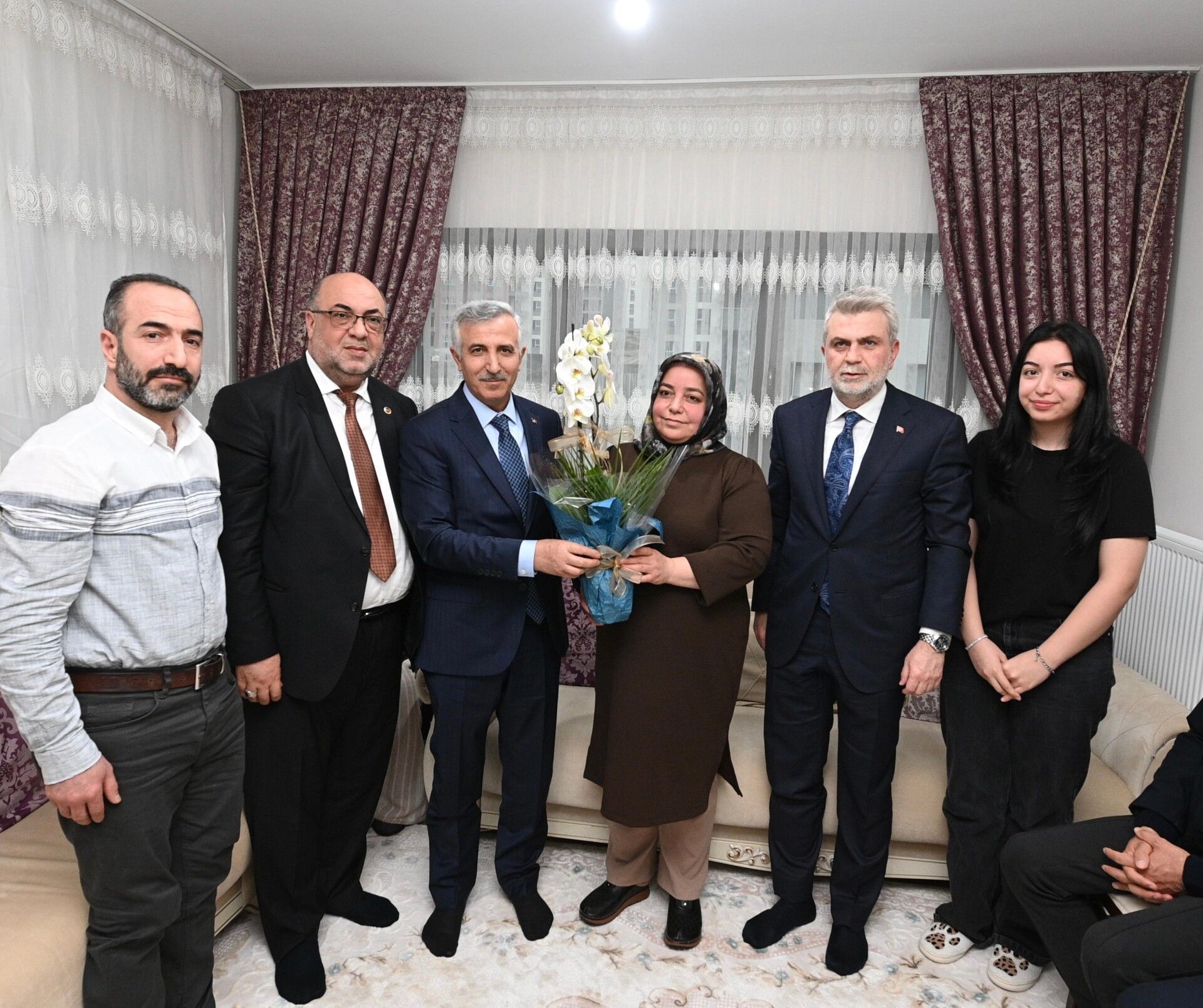 5413F131 B767 40A5 B328 093Aab5655C0