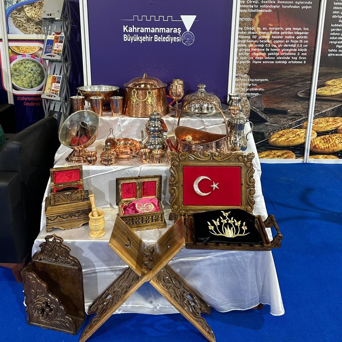 B492485E A43A 481D 9630 2C426F79411C