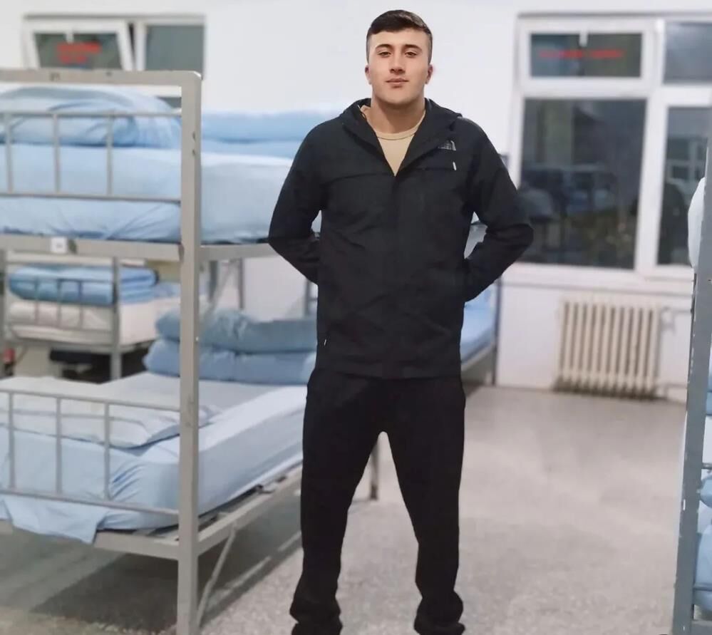 A W701449 03