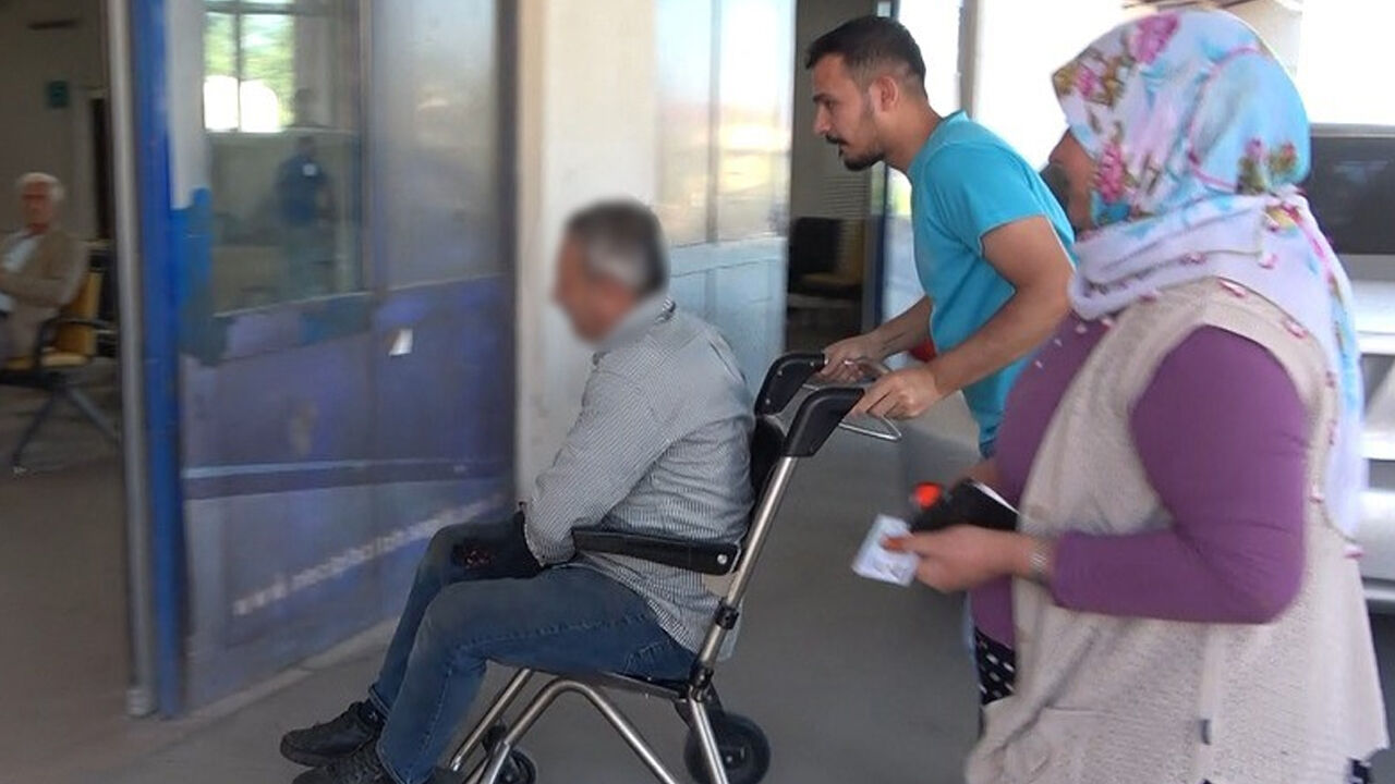 Kahramanmaraş'ta acil servisler doldu! Bacağına 60 dikiş atıldı