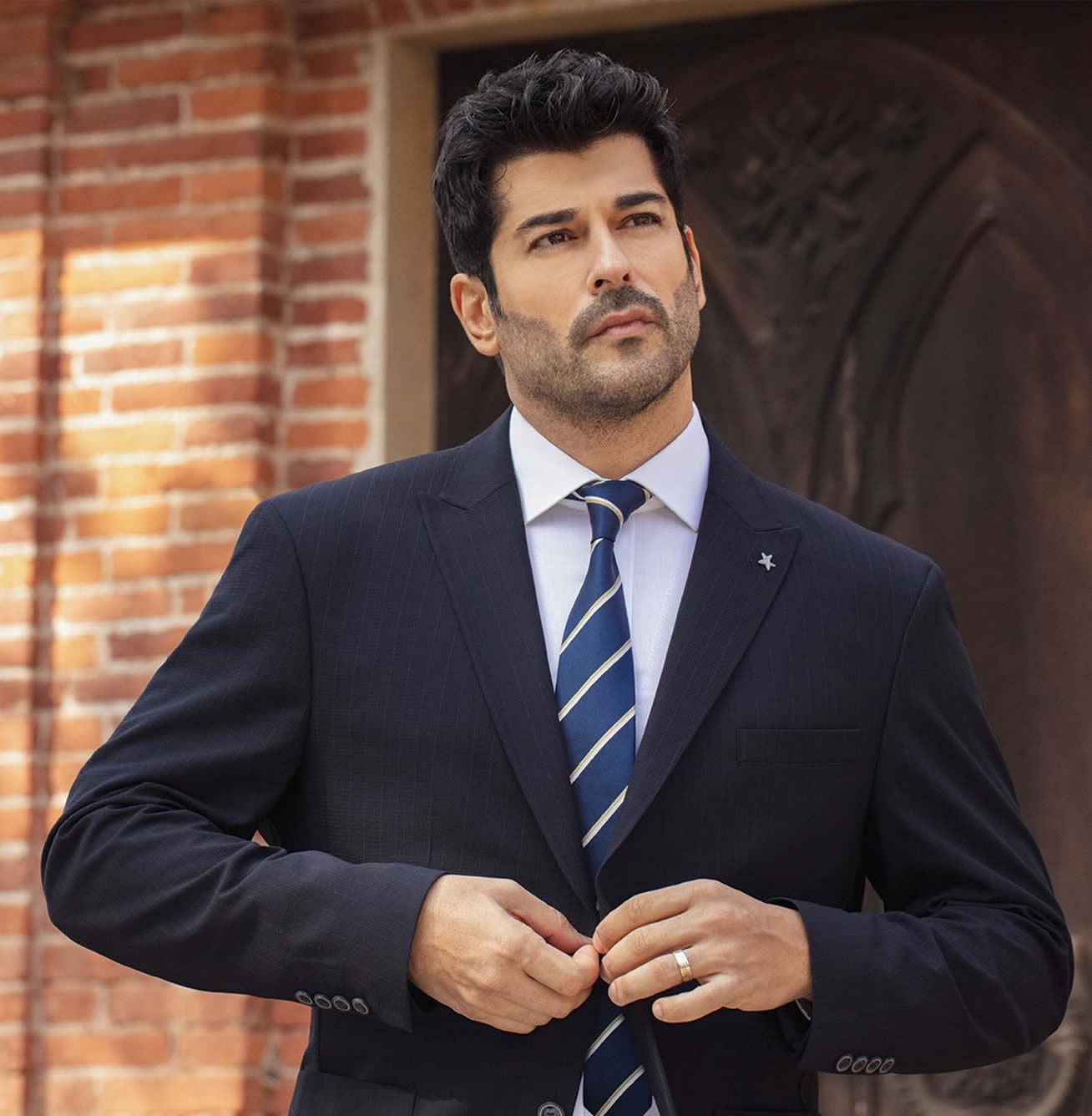 Burak Ozcivit Gunesin Dodugu Yer Kanalmaras (3)-1