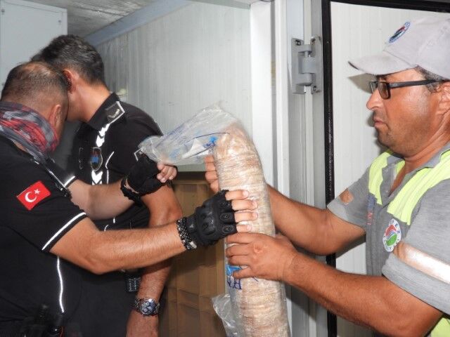Aw774783 04