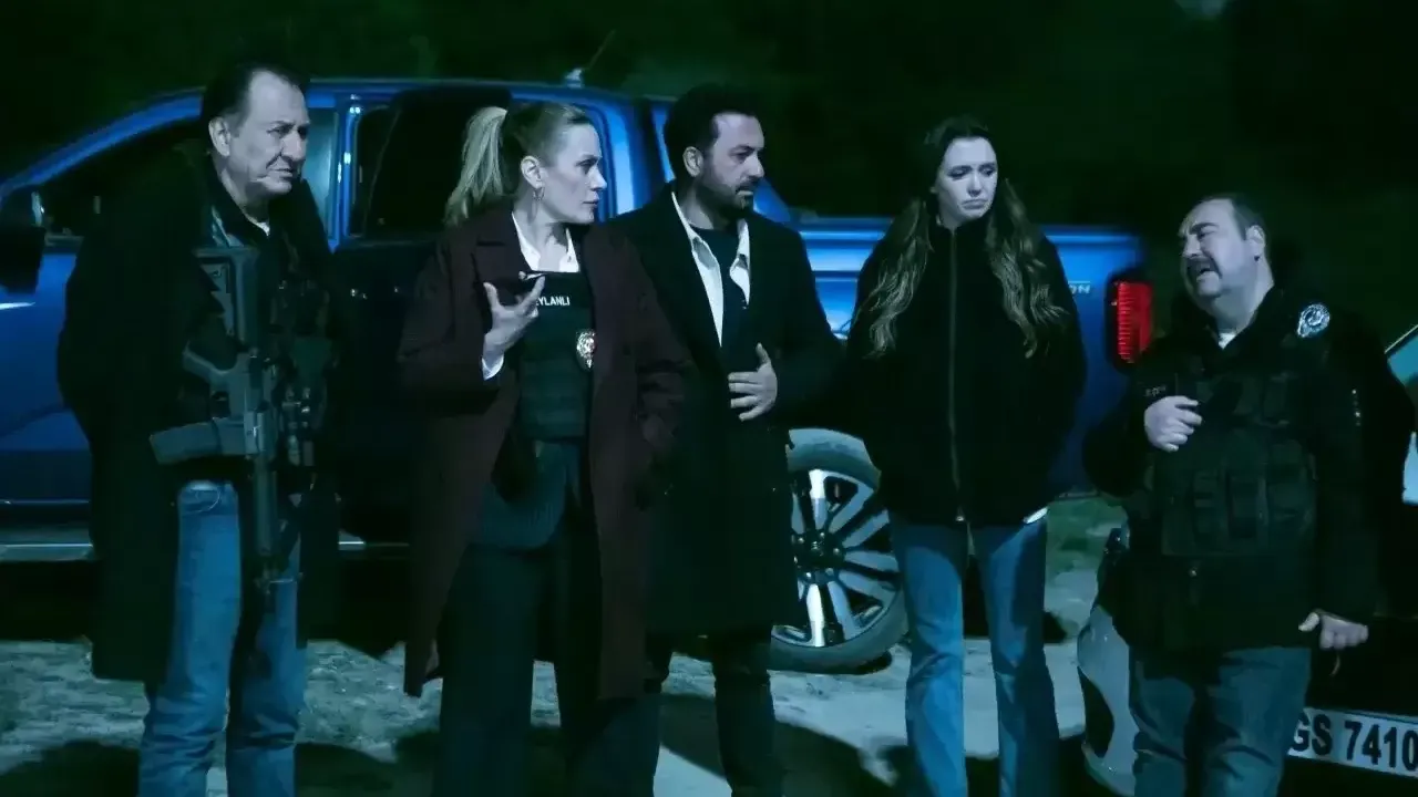 Arka Sokaklar Bitti mi, Final mi Yaptı? 21. Sezon Ne Zaman Başlayacak?