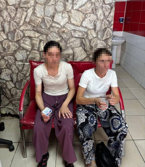 Ayni Evi Ikinci Kez Soymaya Kalktilar Mahalleli Kovalamaca Sonucu Yakaladi11