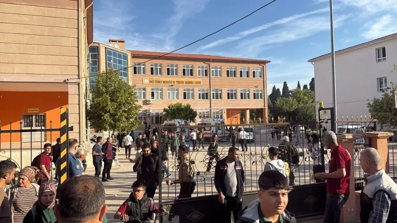 Okul yakınında dehşet saçmıştı: Saldırgan, ailesi ve av bayisi dahil 7 kişi cezaevinde