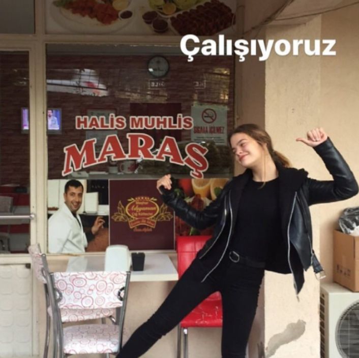 Esin Bahatin Gecmisi Sasirtti Meger Cig Koftecide Calismis63
