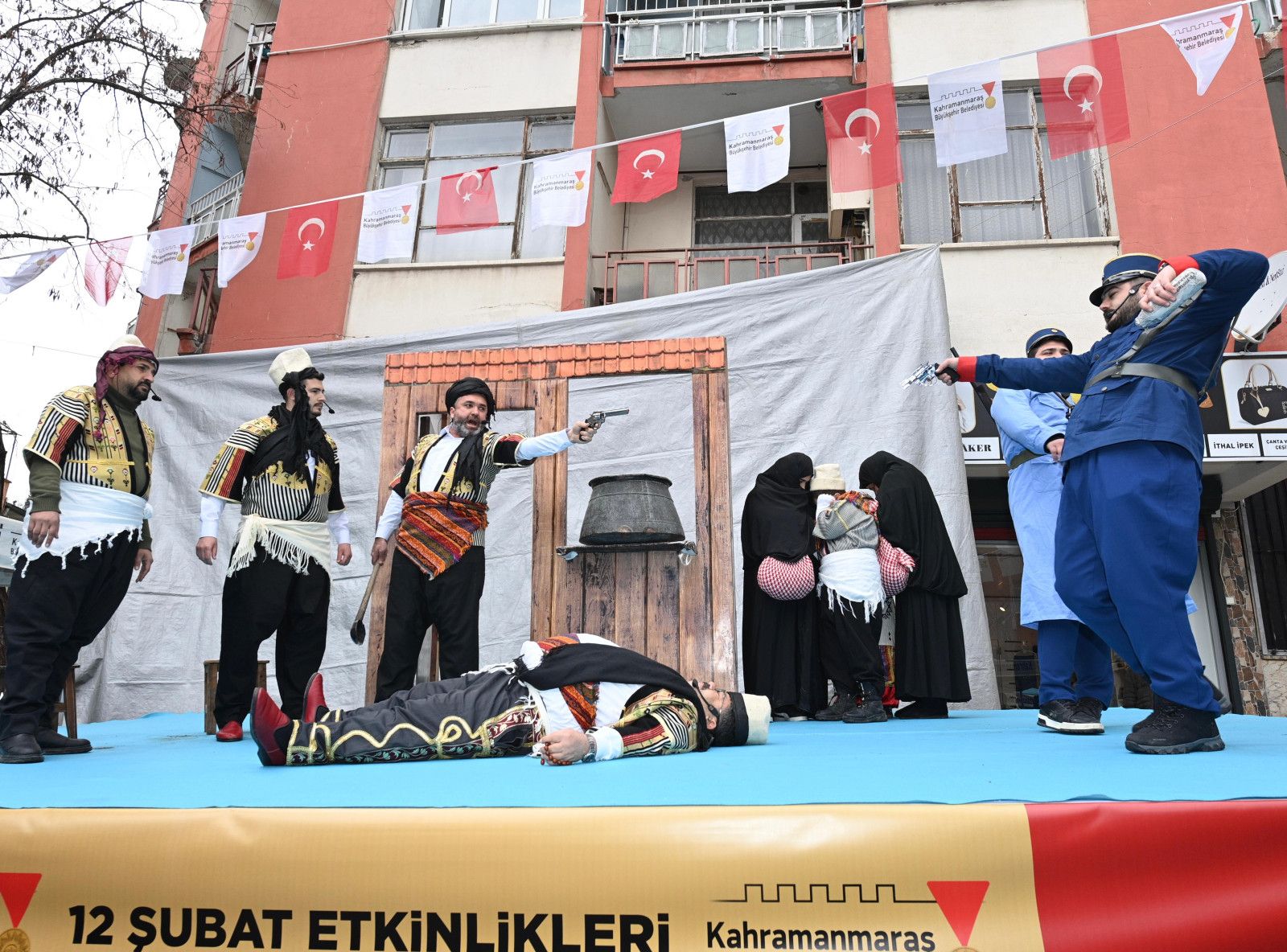 İlk Kurşun (4)