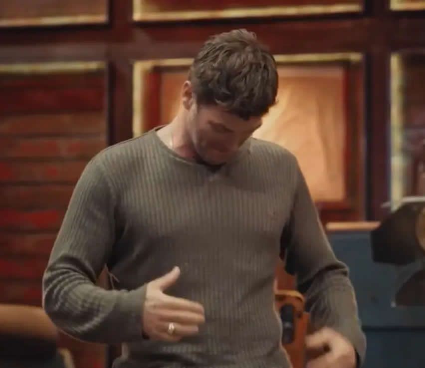 Kivanc Tatlitugun Gobegi Olay Oldu Herkes Saskina Dondu53