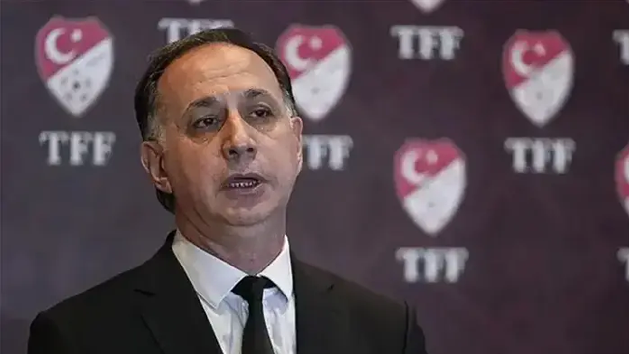 Turk Futbolunun Itibarini Yerle Bir Etti Hakemler Dosyasina Sert Yorum6.Fw